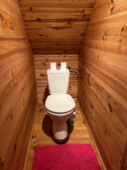 Gite A La Ferme Au Coeur De L'Auvergne Saint-Hippolyte  Dış mekan fotoğraf